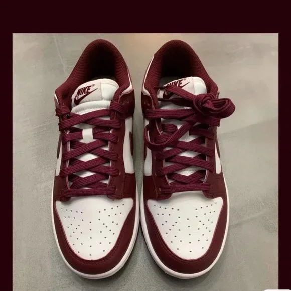 Nike Dunk Low Team Red - Picture 2 of 6